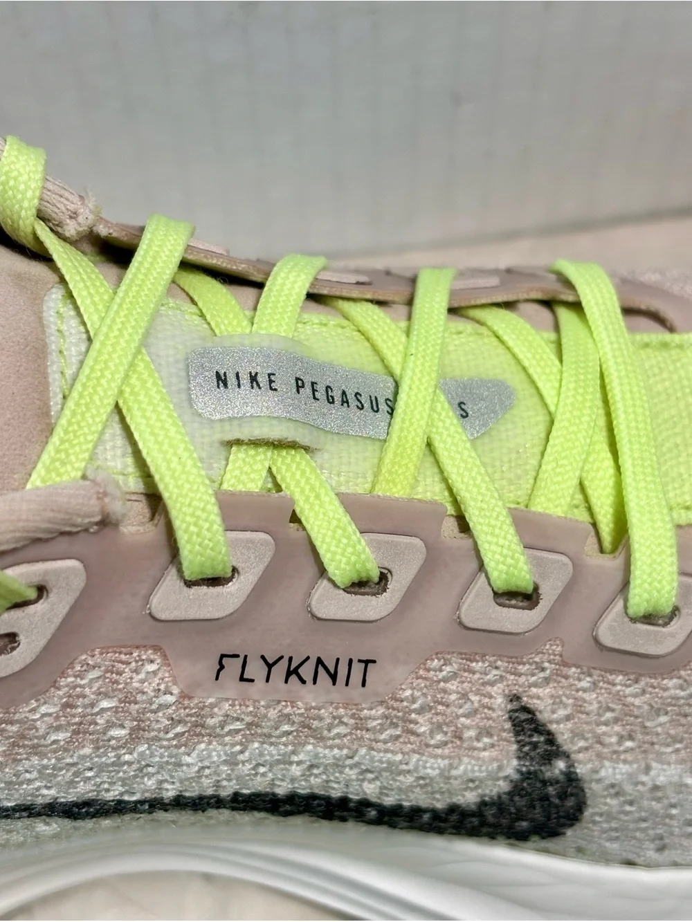 Nike Pegasus, Plus, zoom X, Flyknit Running Shoes - Pale Pink/Neon Yellow Accent